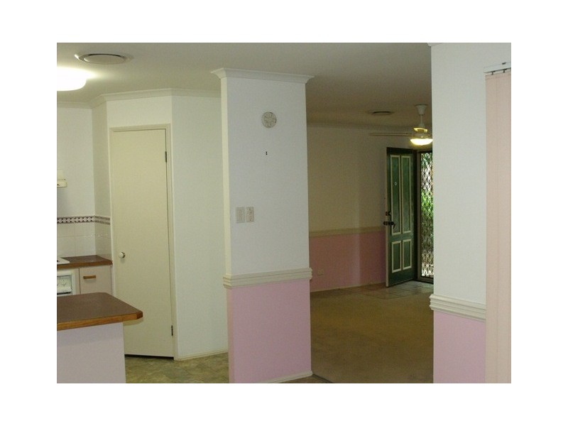 31 Hillmont Crescent, Morayfield QLD 4506