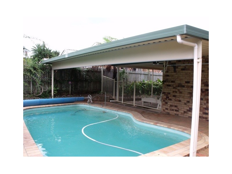 31 Hillmont Crescent, Morayfield QLD 4506