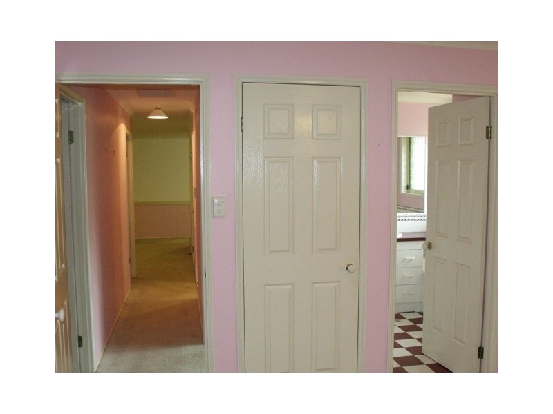 31 Hillmont Crescent, Morayfield QLD 4506