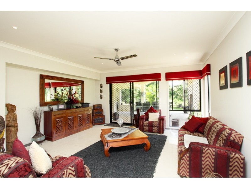 22 Mavis Court, Morayfield QLD 4506