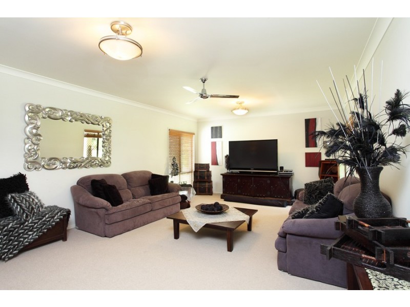 22 Mavis Court, Morayfield QLD 4506