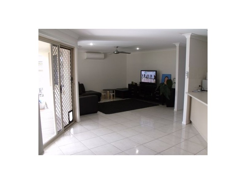 16 Leggett Street, Morayfield QLD 4506