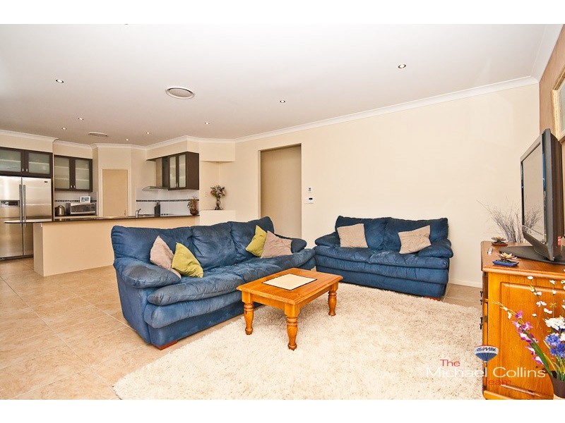 17 White Cedar Place, Narangba QLD 4504