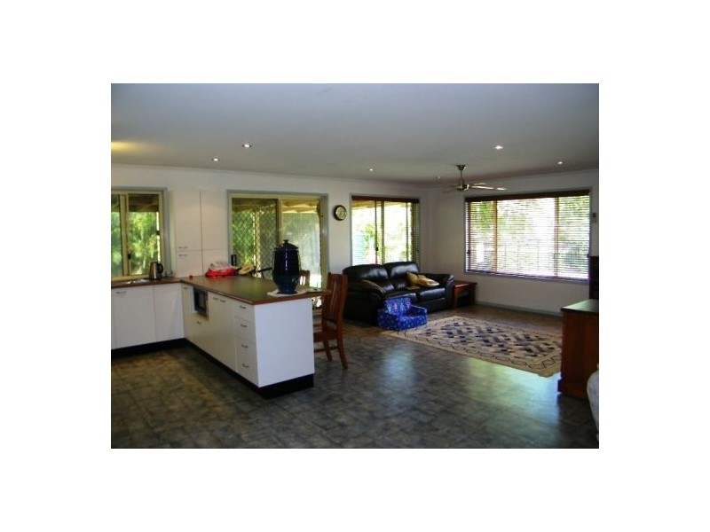 125 Riflebird Dr, Upper Caboolture QLD 4510