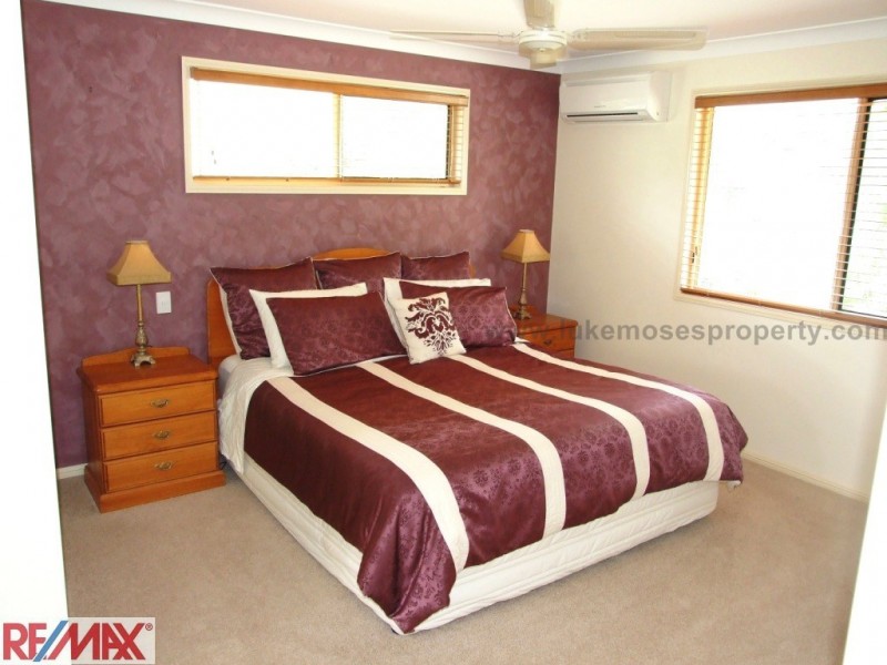 17 Franklin Crescent, Morayfield QLD 4506