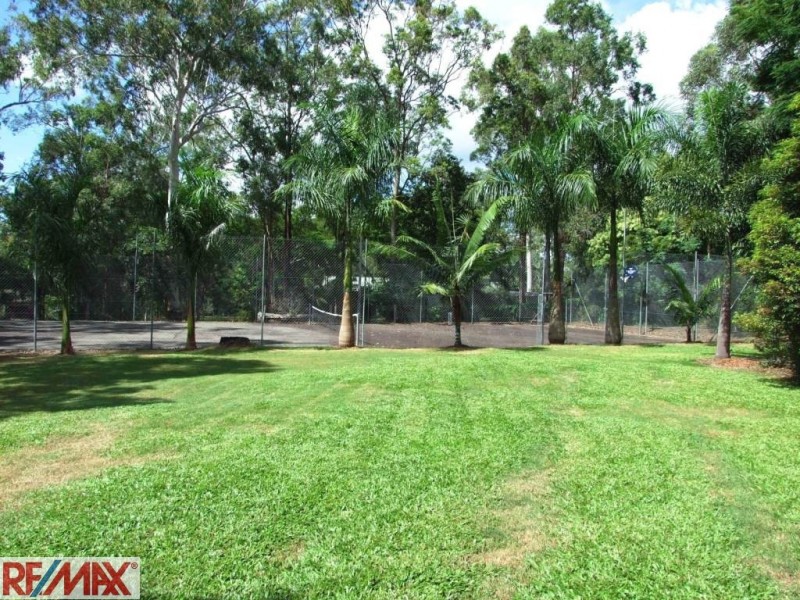 17 Franklin Crescent, Morayfield QLD 4506