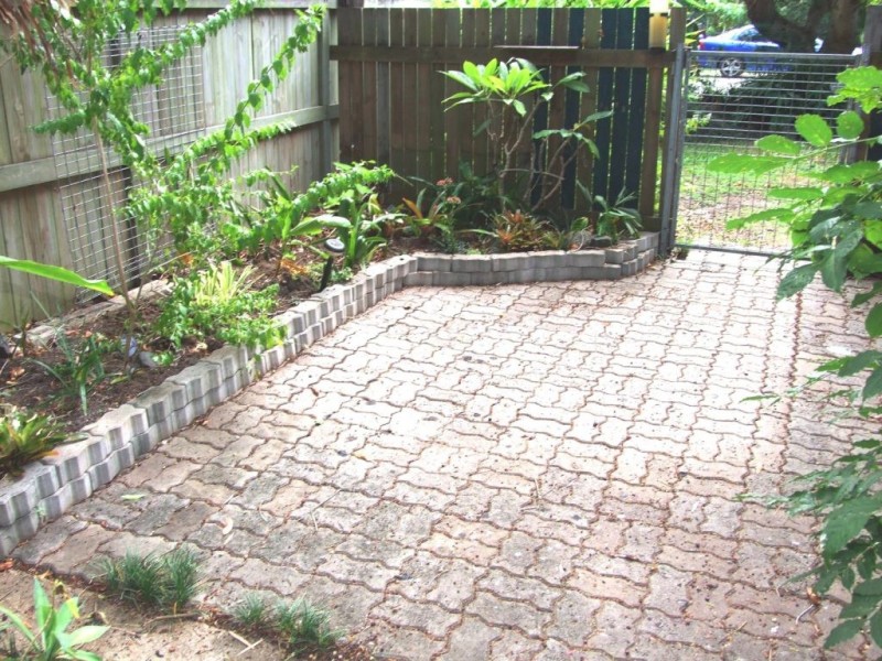 8 Simon Street, Deception Bay QLD 4508