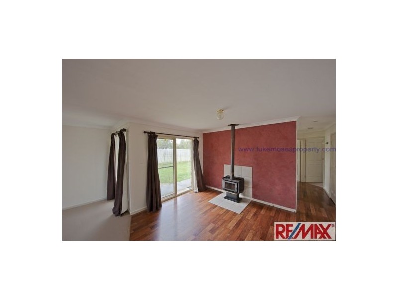 8 Seagull Court, Deception Bay QLD 4508