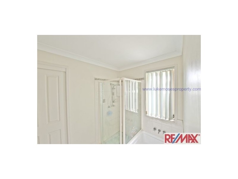 8 Seagull Court, Deception Bay QLD 4508