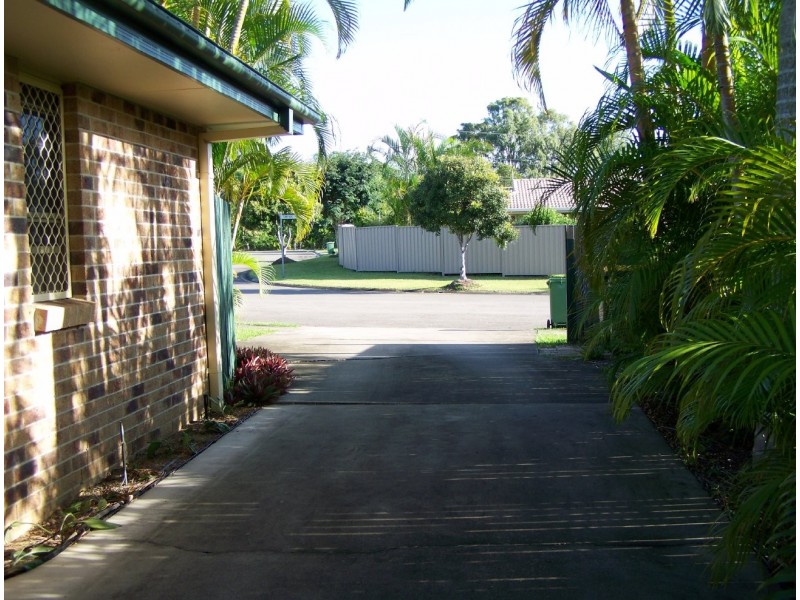 1/10 Sunnymead Drive, Caboolture QLD 4510