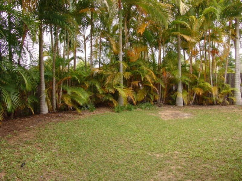 1/10 Sunnymead Drive, Caboolture QLD 4510