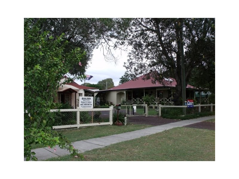 6 Elizabeth Street, Beachmere QLD 4510