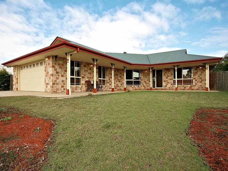 15 Lightwood Place, Narangba QLD 4504