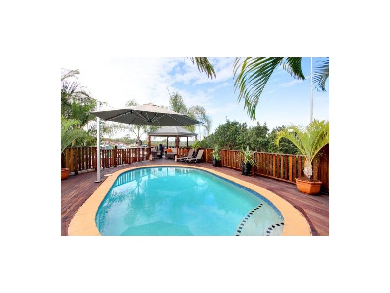 13 Gypsy Court, Eatons Hill QLD 4037