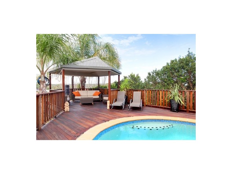 13 Gypsy Court, Eatons Hill QLD 4037