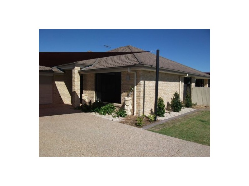 1 Tugun Place, Sandstone Point QLD 4511