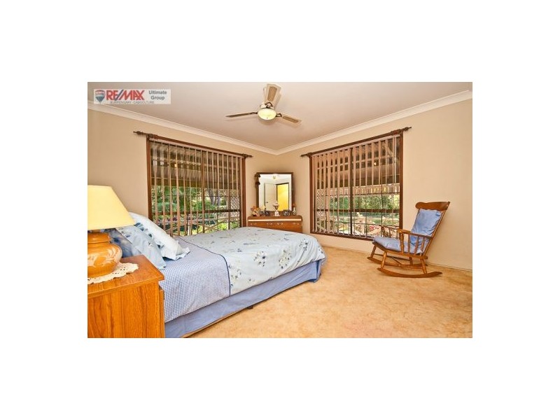 8 Aylward Road, Ningi QLD 4511