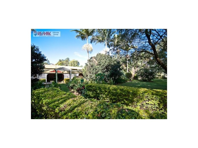 8 Aylward Road, Ningi QLD 4511