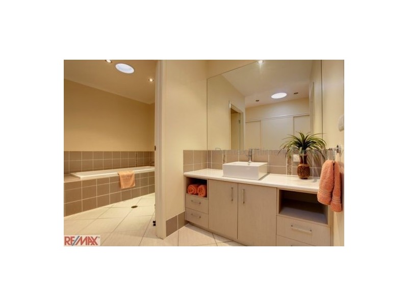Beachmere QLD 4510