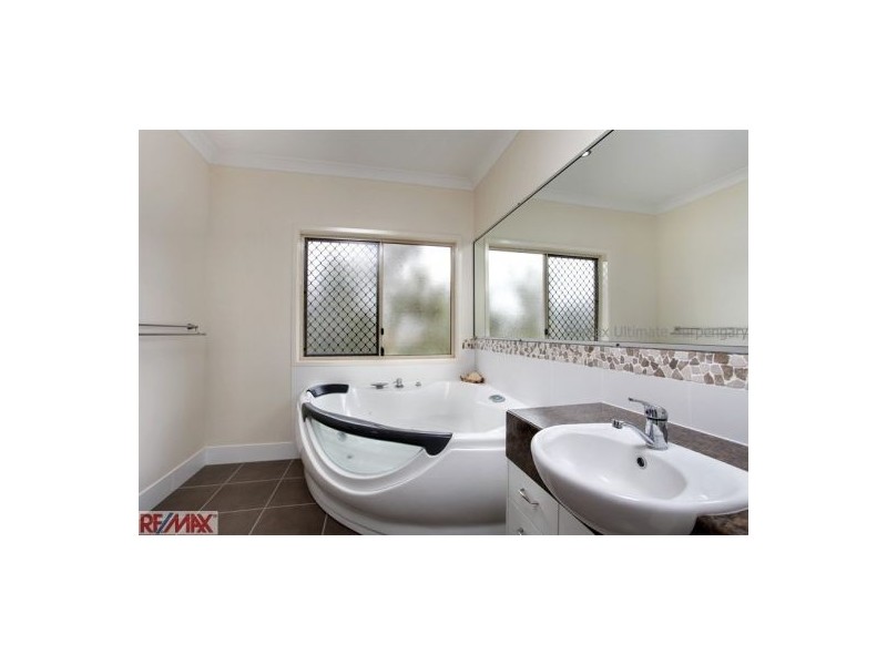 17-19 Urban Road, Caboolture QLD 4510