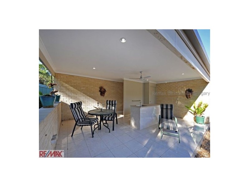 127 Corvus Drive, Cashmere QLD 4500