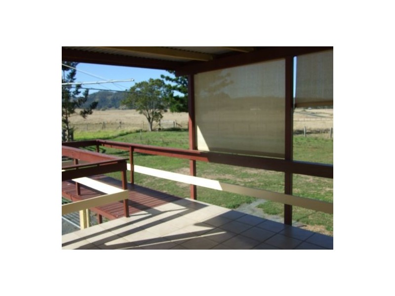 11 Mt Kilcoy Road, Kilcoy QLD 4515