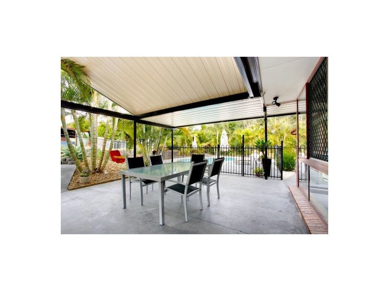 9-13 Bridges Road, Morayfield QLD 4506