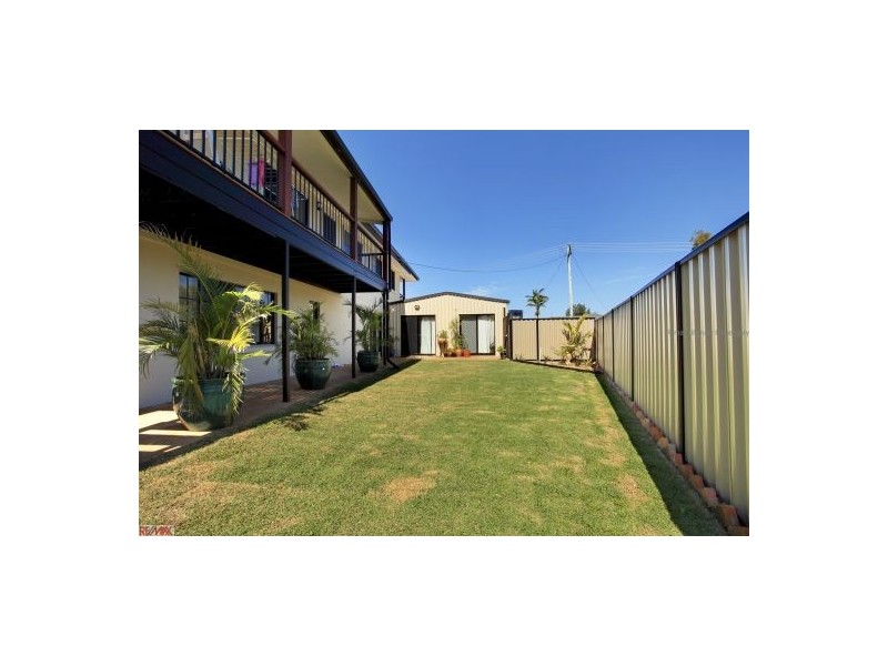 Sandstone Point QLD 4511