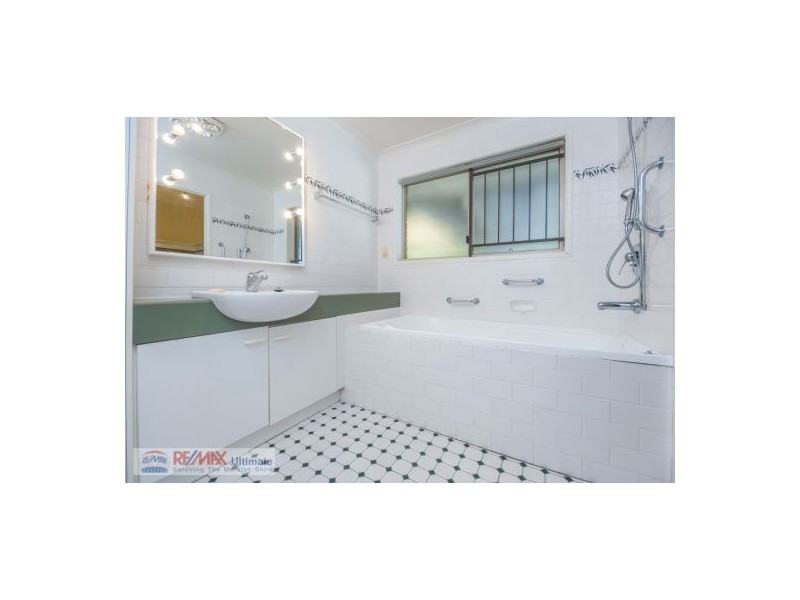20 James Mac Court, Narangba QLD 4504