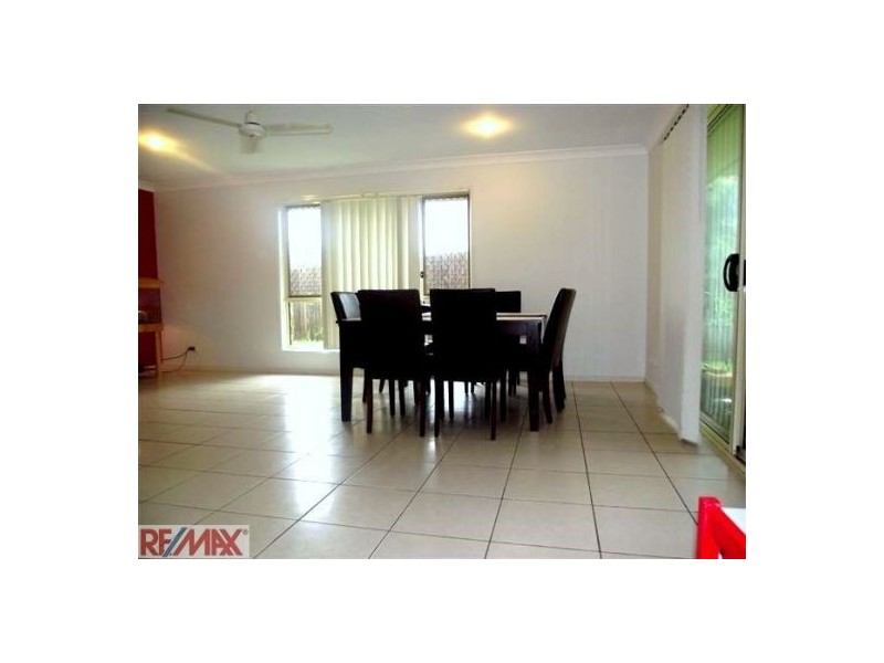 18 Riverbend Crescent, Morayfield QLD 4506