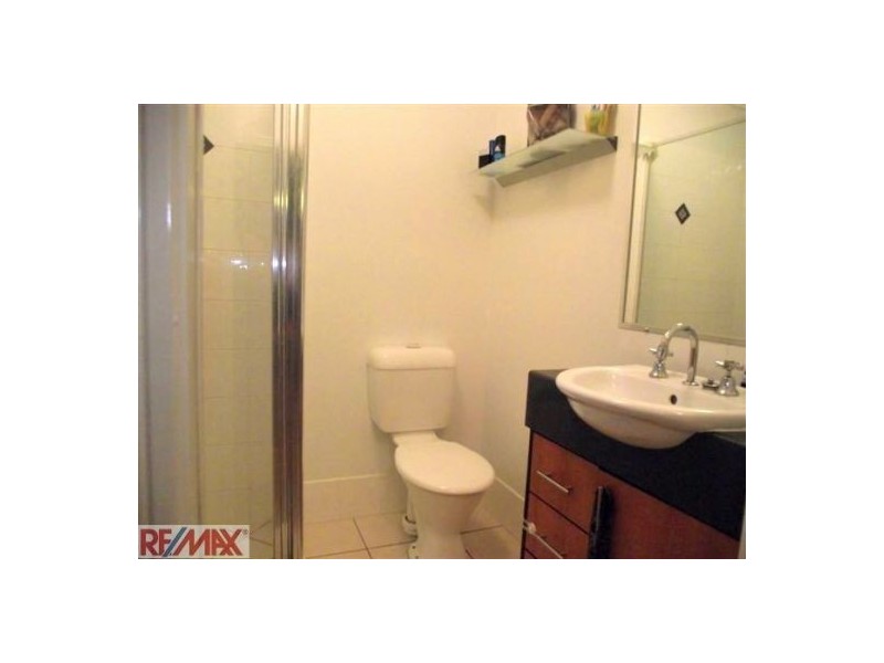 18 Riverbend Crescent, Morayfield QLD 4506