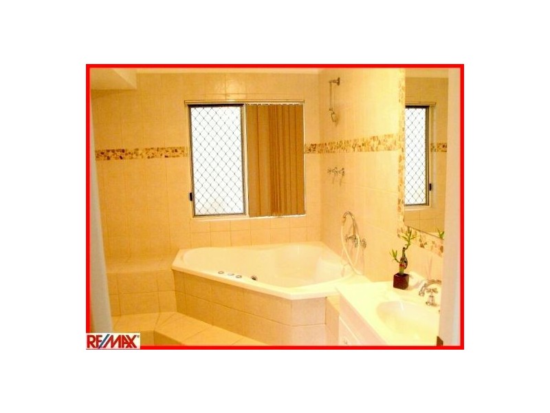 1 Gordonia Court, Morayfield QLD 4506