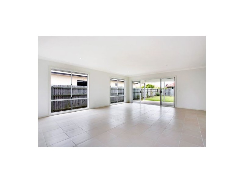 10 Reddy Drive, Caboolture QLD 4510