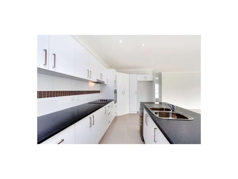 10 Reddy Drive, Caboolture QLD 4510