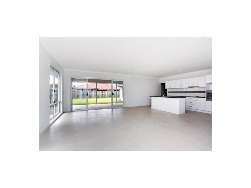 10 Reddy Drive, Caboolture QLD 4510