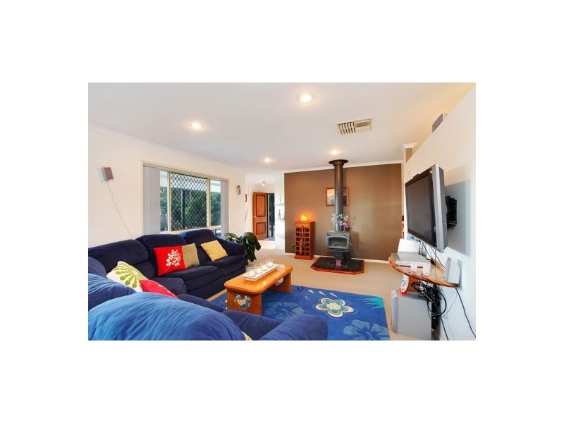 16 Springburn Drive, Glass House Mountains QLD 4518