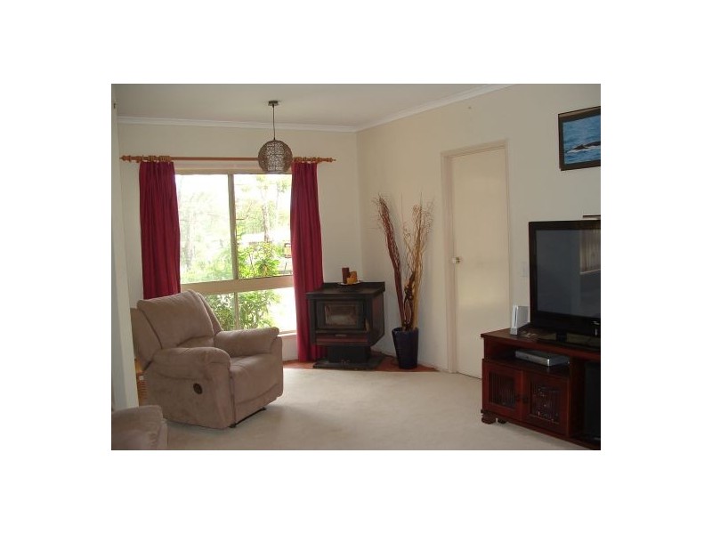 18 Kestrel Ct, Morayfield QLD 4506