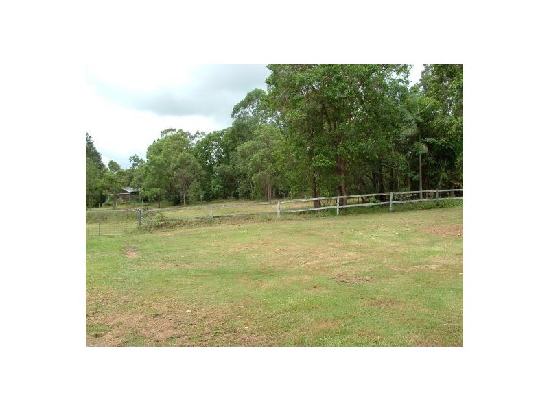 18 Kestrel Ct, Morayfield QLD 4506