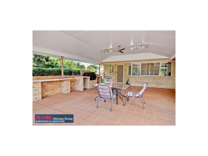 8 Aidan Crescent, Elimbah QLD 4516