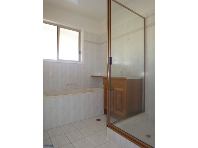 3 Altomo Place, Caboolture QLD 4510
