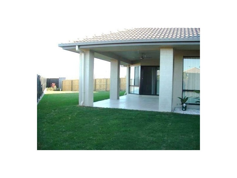 23 Eaton Close, North Lakes QLD 4509