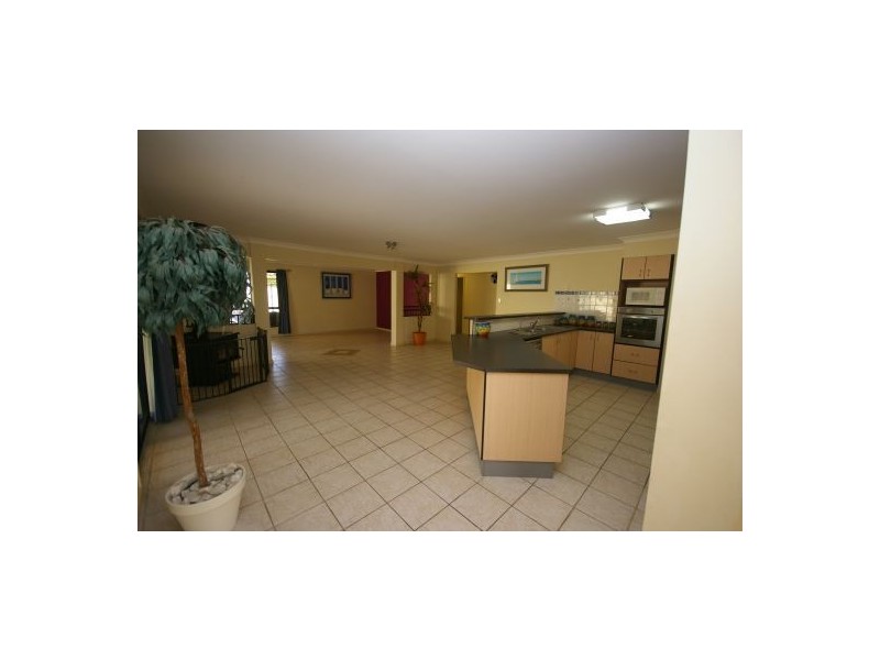 105 James Road, Beachmere QLD 4510