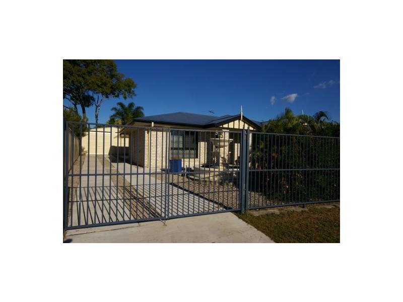 105 James Road, Beachmere QLD 4510