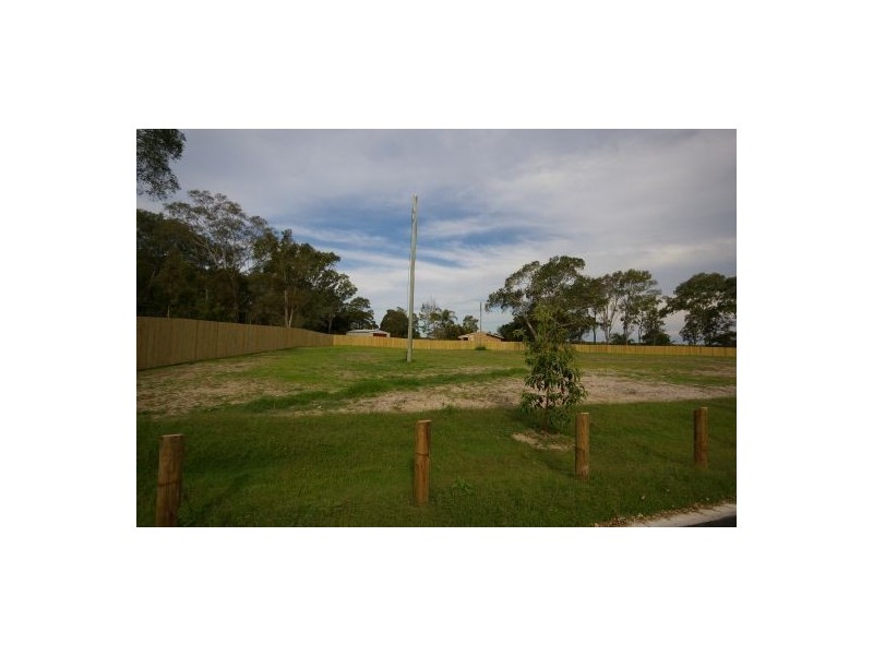 Lot 5/189 Moreton Terrace, Beachmere QLD 4510
