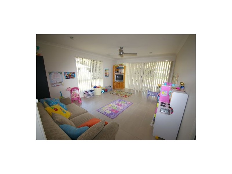 77-79 Peel Road, Ningi QLD 4511
