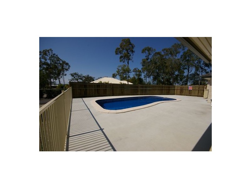 77-79 Peel Road, Ningi QLD 4511