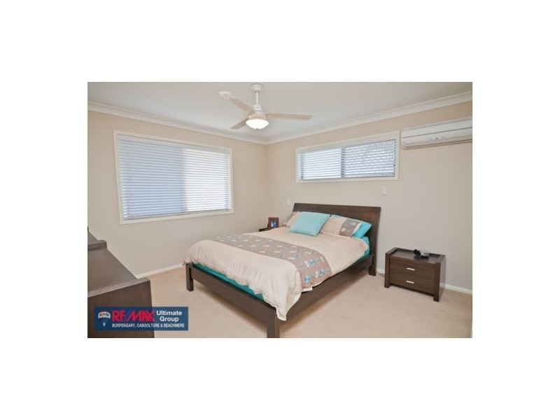 8 Wategoes Street, Sandstone Point QLD 4511
