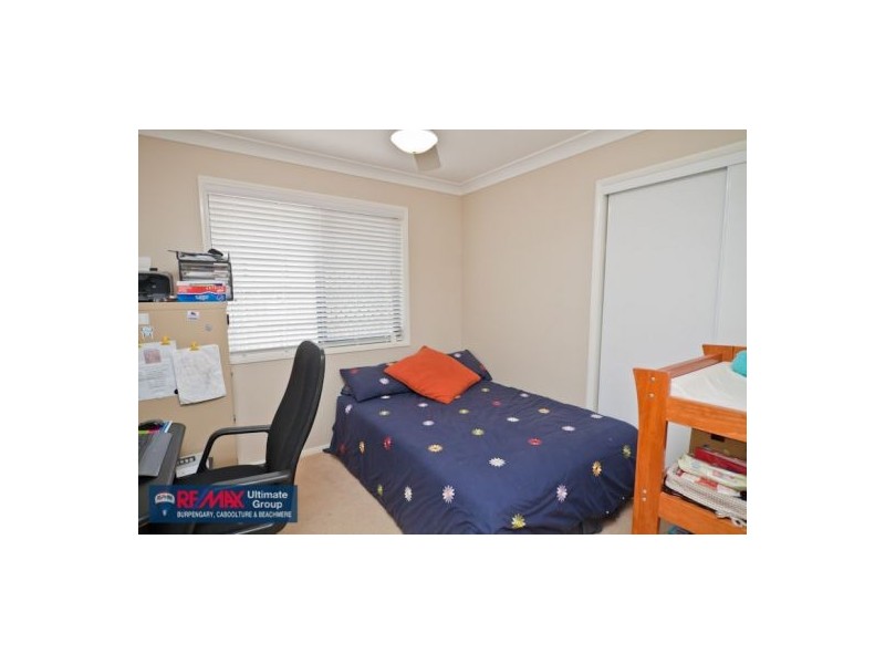 8 Wategoes Street, Sandstone Point QLD 4511