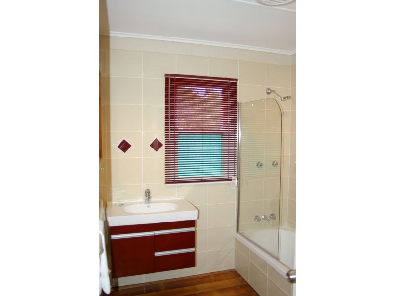 146 Moreton Terrace, Beachmere QLD 4510