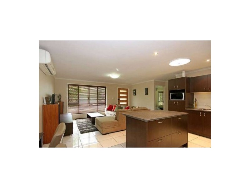 18 Grace Street, Beachmere QLD 4510